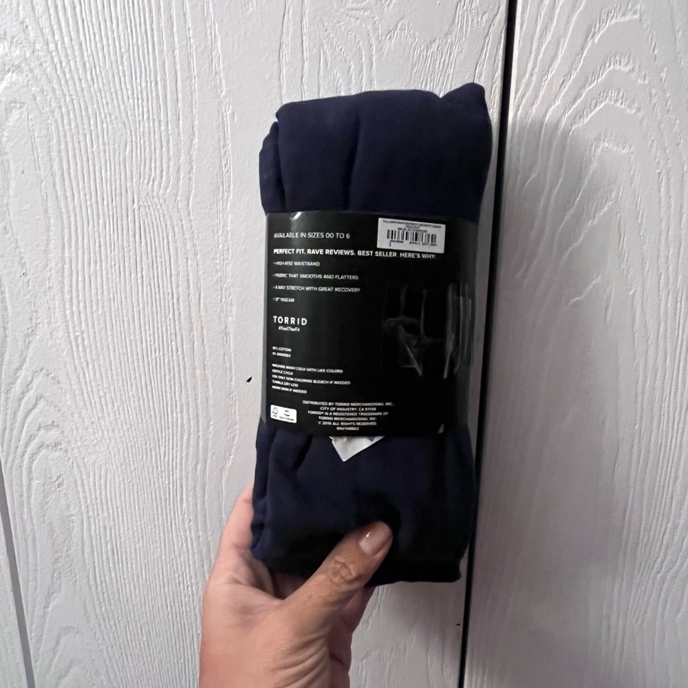 Torrid Navy Leggings - Picture 2 of 3